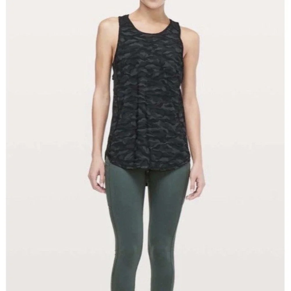 Lululemon  BUNDLE OF 2 Women Sculpt Tank II Sleeveless Top 6